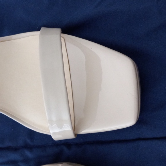 Nine West Heels Size 10M - Picture 4 of 16